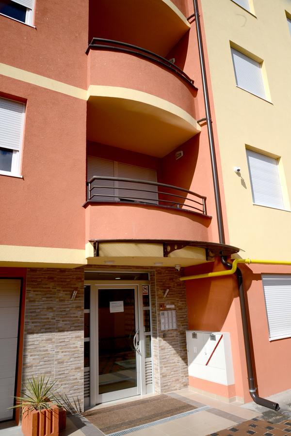 "Sonja Apartman" Jagodina Apartment Ngoại thất bức ảnh